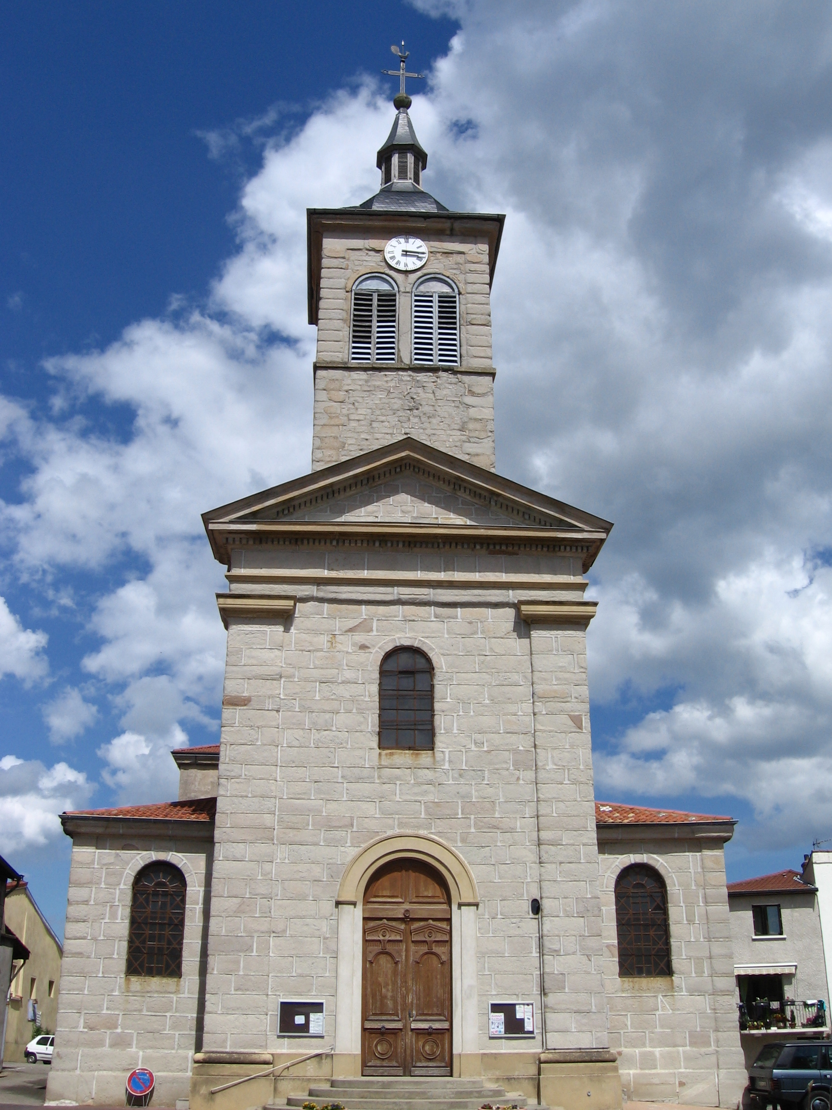 Saint Genis GENILAC Paroisse Ste MarieMadeleine en Gier (Loire)